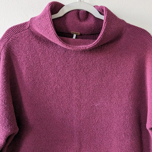 Free People Ottoman Slouchy Sweater in Mulberry - Picture 4 of 7
